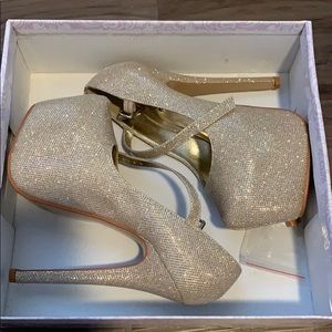 Champagne gold glitter platform pumps